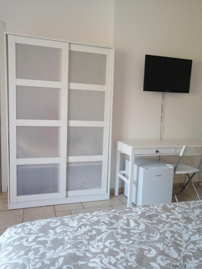 Whiteroom Лечче Екстер'єр фото